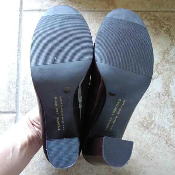 CHINESE LAUNDRY degree dark academia heels 8 - Picture 5 of 7